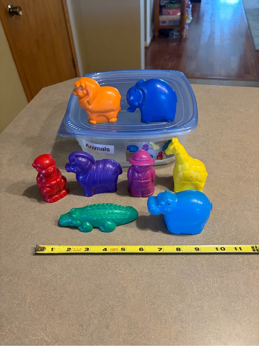 Vintage Jungle Pals Set Of 8 Zoo Toy Pieces